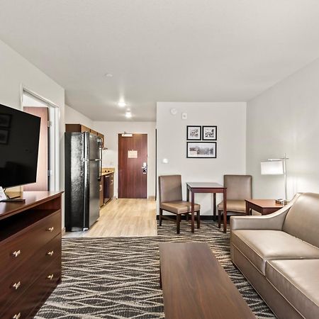 Cobblestone Hotel & Suites - 폴리 외부 사진
