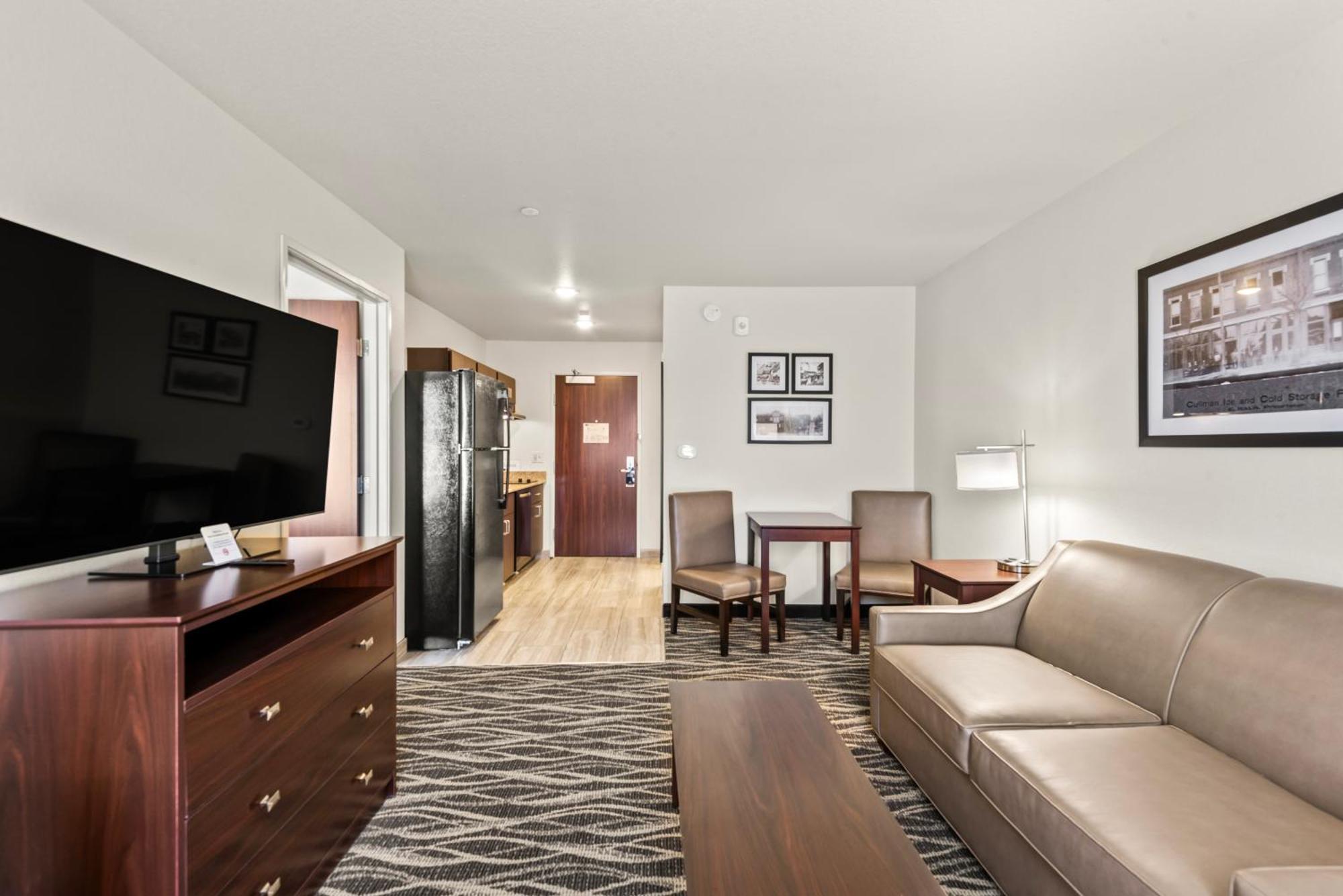 Cobblestone Hotel & Suites - 폴리 외부 사진